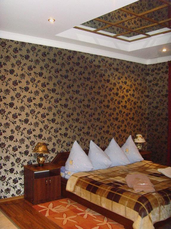 Pan Hotel Sumy Exterior foto