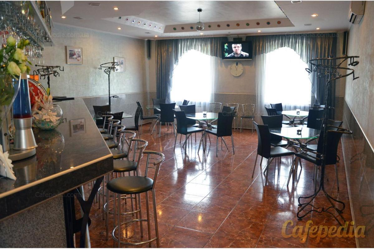 Pan Hotel Sumy Exterior foto